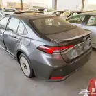 تويوتا كورولا 2.0 XLI مطور فتحة سقف 2025