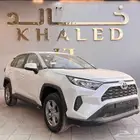 تويوتا راف فور LE دفع امامي بنزين 2025