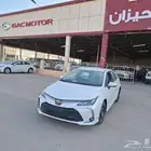 كرولا ستاندر 2.0 طيس 2025 ( ابيض - رمادى )