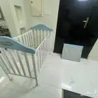 سرير اطفال