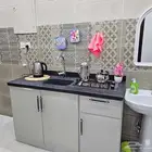 غرفة وصالة ومطبخ