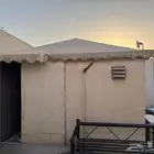 خيمة على حديد