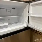 ثلاجة للبيع