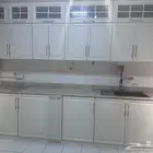 مطبخ ابيض تفصيل استخدام نظيف للبيع