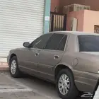 فورد كراون فاكتوريا امريكي 2003