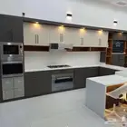 تفصيل ابواب شبابيك مطابخ خزائن خشب المنيوم pvc بسعر المصنع
