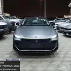تويوتا كراون 2.5 بريميوم هايبرد 2026