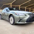 لكزس ES250 AA بنزين 2025 متاح اقساط و كاش