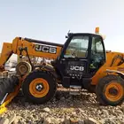 Telehandler Forkift For Rent رافعة تلسكوبية للايجار