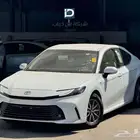 تويوتا كامري E هايبرد موديل 2025 لدي شركة ابن ذياب