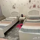 سرير اطفال شبه جديد