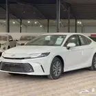 تويوتا كامري E 2025 استلام فوري لدى شركة ابن ذياب للسيارات