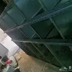 رفوف بضاعه