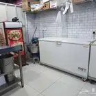مطعم تقديم وجبات للبيع