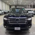 تويوتا جي اكس ار 4 2025 اسود بنزين سعودي