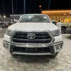 هايلوكس S- GLX بريمي بنزين 2.7 فل كامل 2025