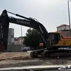 للبيع بوكلين فولفو حجم 360 بحالة ممتازه