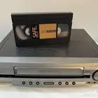 للبيع فيديو يشغل الشريط الكبير VHS