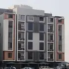 للإيجار شقة سكنية بتشطيب فاخر في حي الورود من 4 غرف