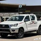 تويوتا هايلوكس بنزين GLX.S الساير 2025 لدى ابن ذياب