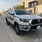 هايلكس 2024 م بنزين دبل فل كامل تماتيك سعودي عداد 29 الف كلم