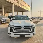 لاندكروزر GXR L2 بنزين 2025 سعودي بطاقة جمركية