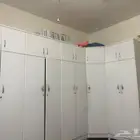 للبيع اثاث غرفه كامله مع كبتها