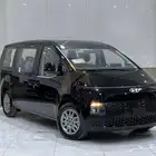 باص هيونداي استاريا 9راكب موديل 2026
