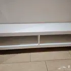 طاولة تلفزيون