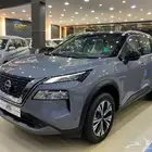 نيسان اكس تريل SV PLUS سقف اسود موديل 2025