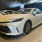 تويوتا كامرى بنزين E 2025