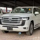 تويوتا لانكروزرGXR 2025L4بنزين