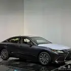 لكزس ES 300AH هايبرد 2025