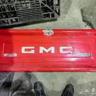 باب حوض جي ام سي GMC بهبهاني 1982