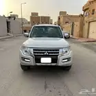 Mitsubishi Pajero GLS fully loaded w sunroof and 4x4 option