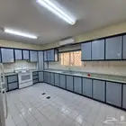 مطبخ مع فرن للبيع