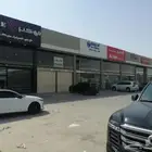 معرض للإيجار بموقع استراتيجي في قلب الرياض