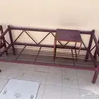 للبيع كراسي حديد عدد تسعة مع طاولاتهن وفرن طبخ