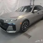 مزاد يوم 10 9 BMW 7 Series Sedan 740i