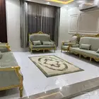 صالة للبيع