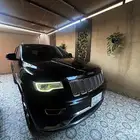 جيب كراند شيروكي سومت 2015