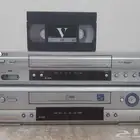 للبيع أجهزة فيديو شريط كبير VHS ماركة LG