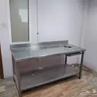 للبيع طاولة ستيل مع فتحة نظافة