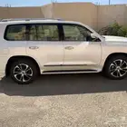 لاند كروزر 2021 جي اكس آر فل كامل