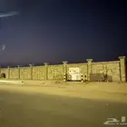 حوش للايجار بيش