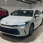 تويوتا كامري E بنزين 2025