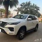 للبيع تويوتا فورتشنر 2023 6 سلندر نظيفة جدا