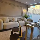 بجوار بوليفارد الواحدة محل فخم للتقبيل