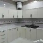 شقة للإيجار بالمحالة شمال مستشفى الولادة