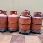 اسطوانات غاز فارغة